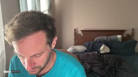 Snapshot of boysetsfire34 chatting on 10.09.25 boysetsfire34 online show from 10.09.25