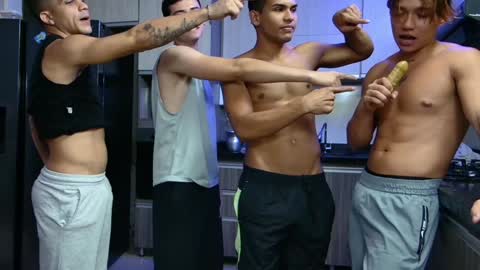 Angelo Mark Fernando Taylor online show from 01.30.25