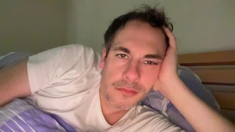 Snapshot of boyslut8 chatting on 01.26.25 boytoyhh online show from 01.26.25