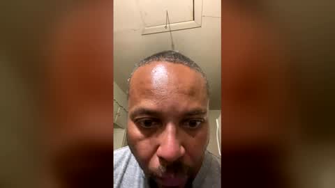 Snapshot of bpharrel34 chatting on 02.11.26 bpharrel34 online show from 02.11.26