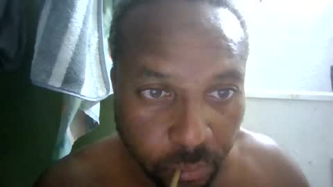 Snapshot of bpharrel34 chatting on 06.22.26 bpharrel34 online show from 06.22.26