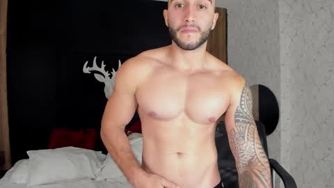 Snapshot of brad1_ chatting on 12.17.24 instagramBrad mayers1twittermayersbrad online show from 12.17.24