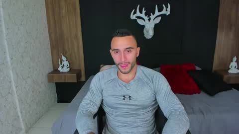 Snapshot of brad1_ chatting on 12.21.24 instagramBrad mayers1twittermayersbrad online show from 12.21.24