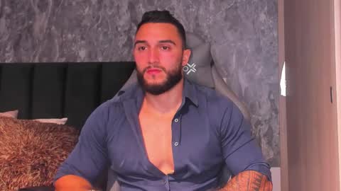 Snapshot of brad1_ chatting on 11.06.25 instagramBrad mayers1twittermayersbrad online show from 11.06.25