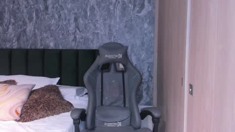 Snapshot of brad1_ chatting on 11.25.25 instagramBrad mayers1twittermayersbrad online show from 11.25.25