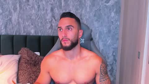 Snapshot of brad1_ chatting on 12.02.25 instagramBrad mayers1twittermayersbrad online show from 12.02.25