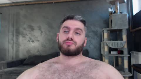 Snapshot of brad_pittfall chatting on 12.13.24 ask me online show from 12.13.24