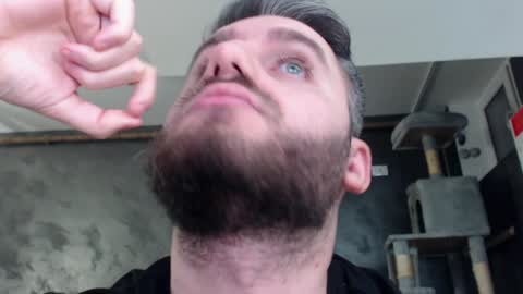 Snapshot of brad_pittfall chatting on 02.07.25 ask me online show from 02.07.25