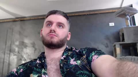 Snapshot of brad_pittfall chatting on 02.11.25 ask me online show from 02.11.25