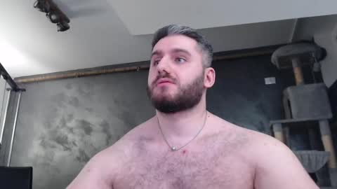 Snapshot of brad_pittfall chatting on 03.11.25 ask me online show from 03.11.25