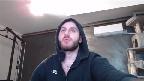 Snapshot of brad_pittfall chatting on 09.23.25 ask me online show from 09.23.25