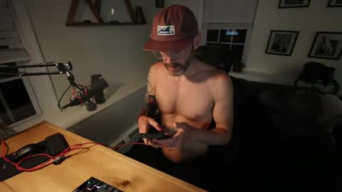 BradBronton online show from 05.08.26