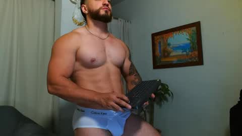 Bradley Martinez online show from 05.09.26