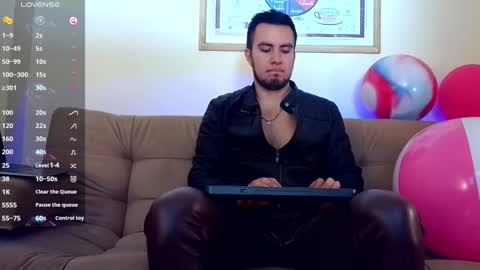 Bradley Colton Independ Model online show from 01.23.25