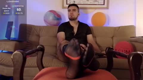 Bradley Colton Independ Model online show from 12.13.25