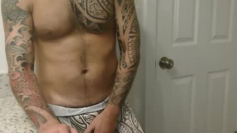 Snapshot of brahcuz chatting on 11.16.25 Faka online show from 11.16.25