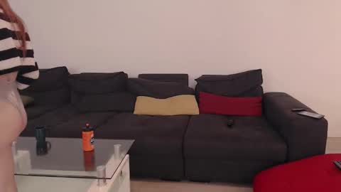 Snapshot of brakein18 chatting on 11.04.25 Nick and Molly online show from 11.04.25