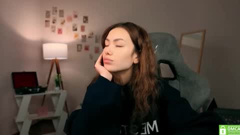 Lilly online show from 12.03.25