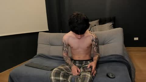 Snapshot of brand741 chatting on 04.01.26 Brand online show from 04.01.26