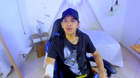 B R A N D online show from 12.04.25