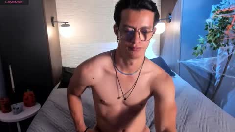 brandon_starkk online show from 11.04.25