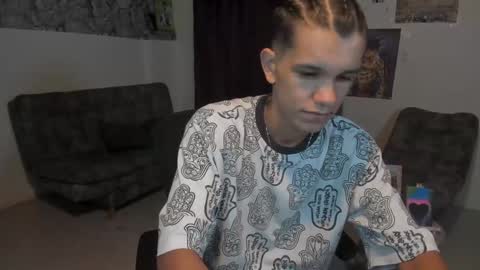 Snapshot of brandonstonexl chatting on 02.01.25 Brandon Stone online show from 02.01.25