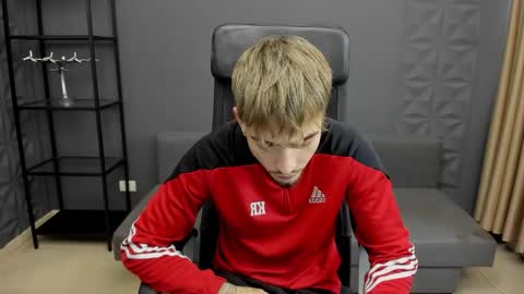 BrandonTateX online show from 10.09.25