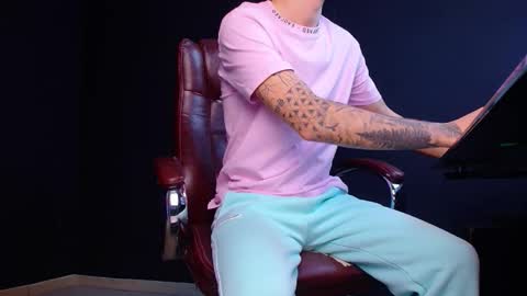 BrandonTateX online show from 10.30.25