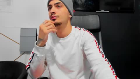 BrandonTateX online show from 12.17.25