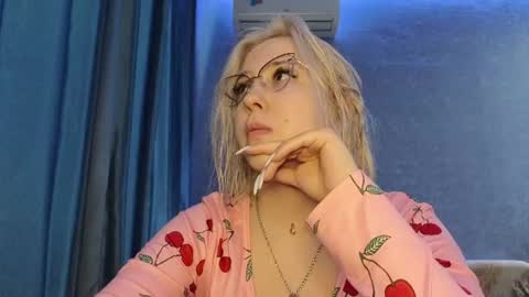 Belle  online show from 06.14.26