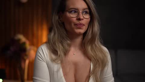 Alex online show from 03.03.25