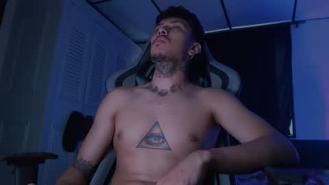 Snapshot of brasi_ chatting on 10.23.25 brasi_ online show from 10.23.25