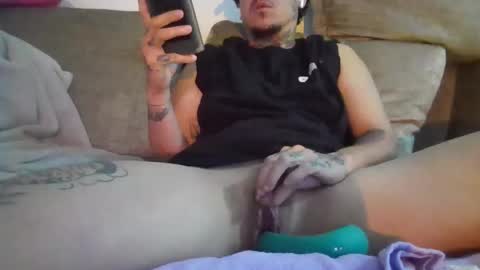 Snapshot of brasiliantboy chatting on 10.29.25 brasiliantboy online show from 10.29.25