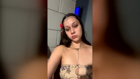 Snapshot of brattezz chatting on 04.01.26 brattezz online show from 04.01.26