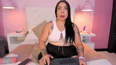 Snapshot of brattharrison chatting on 07.22.26 BRATT online show from 07.22.26