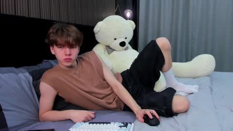 Snapshot of braxiboy chatting on 01.19.25 Brax online show from 01.19.25