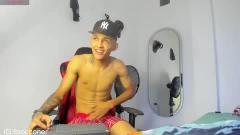 Snapshot of brayan_chevignon chatting on 02.26.25 brayan_chevignon online show from 02.26.25
