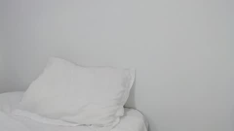 Snapshot of braziliangirl191 chatting on 02.19.26 Alice online show from 02.19.26