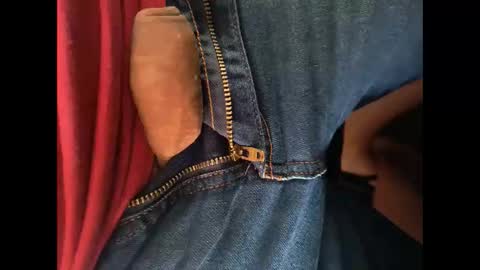 Snapshot of brazilianmeen chatting on 12.23.24 brazilianmeen online show from 12.23.24