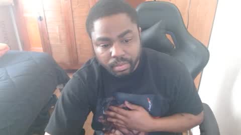 Snapshot of breadw1nnah chatting on 01.17.25 Breadw1nnah online show from 01.17.25