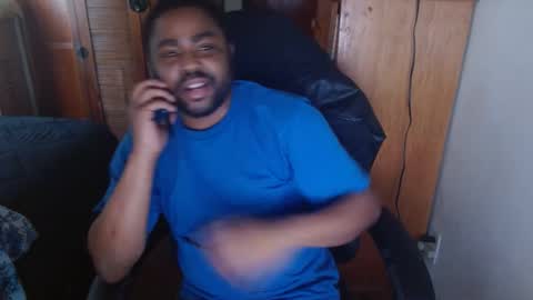 Snapshot of breadw1nnah chatting on 01.28.25 Breadw1nnah online show from 01.28.25