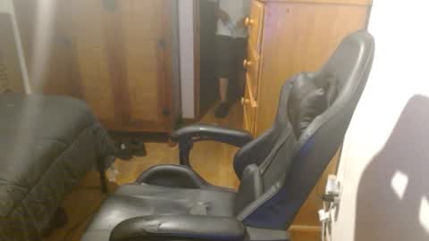 Breadw1nnah online show from 09.24.25