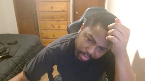 Snapshot of breadw1nnah chatting on 11.03.25 Breadw1nnah online show from 11.03.25