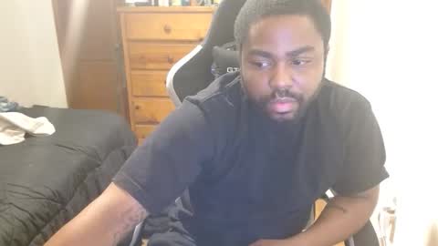 Snapshot of breadw1nnah chatting on 11.17.25 Breadw1nnah online show from 11.17.25