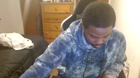 Snapshot of breadw1nnah chatting on 11.19.25 Breadw1nnah online show from 11.19.25