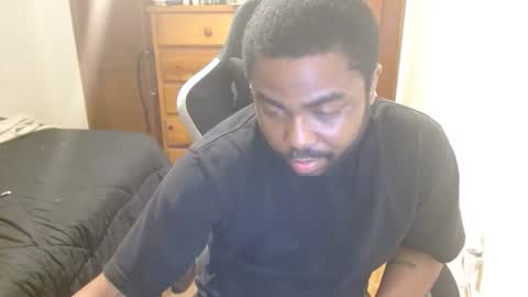 Snapshot of breadw1nnah chatting on 11.26.25 Breadw1nnah online show from 11.26.25