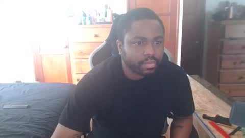 Snapshot of breadw1nnah chatting on 02.15.26 Breadw1nnah online show from 02.15.26