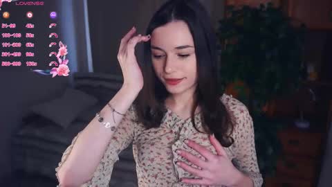 Snapshot of breckbunyard chatting on 10.18.25 Mia Bunyard online show from 10.18.25