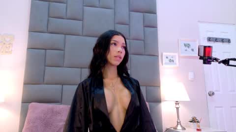 Bree  online show from 02.14.25