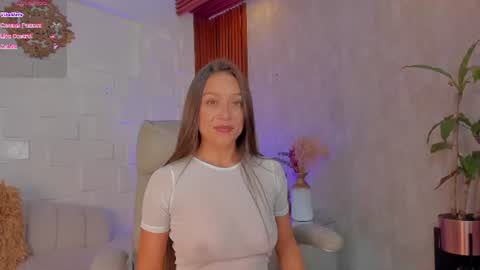 Snapshot of breex_ chatting on 07.28.26 Breex online show from 07.28.26